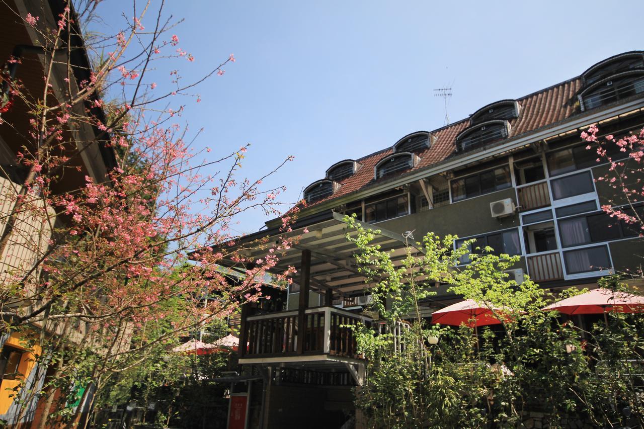 Villa Gemlu Lugu Exterior foto