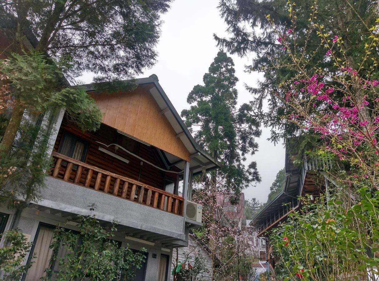 Villa Gemlu Lugu Exterior foto